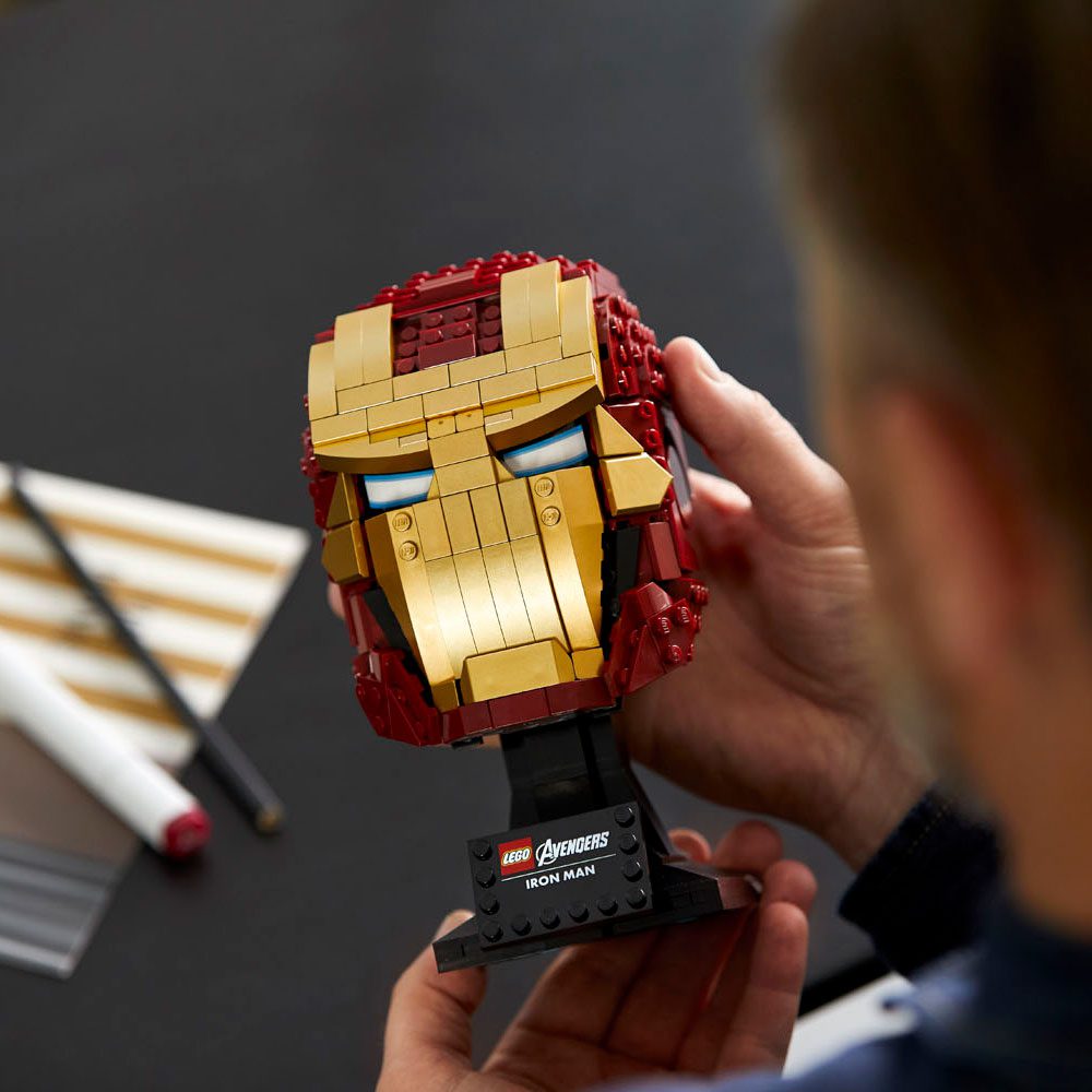 lego marvel avengers helmet